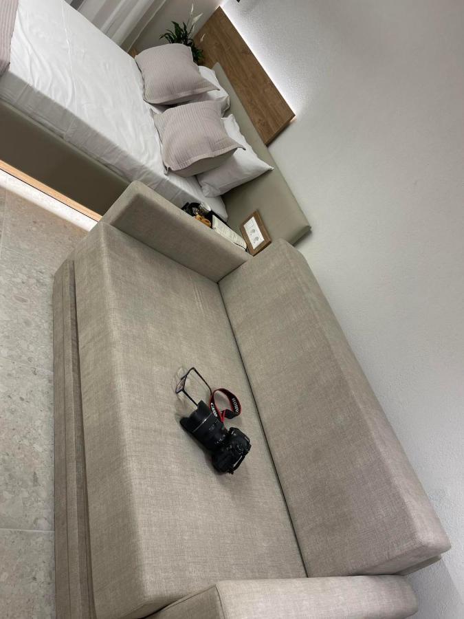 Plagia Relax Hotel เนอาปลายา ภายนอก รูปภาพ